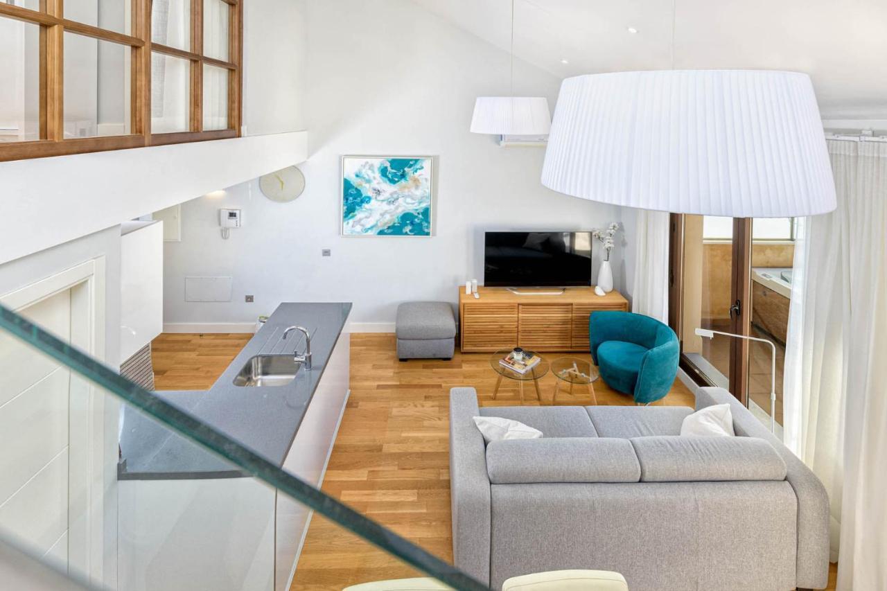 Solaga - Sebastian Souviron Suites Malaga Bagian luar foto