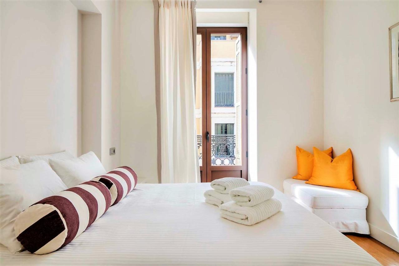 Solaga - Sebastian Souviron Suites Malaga Bagian luar foto